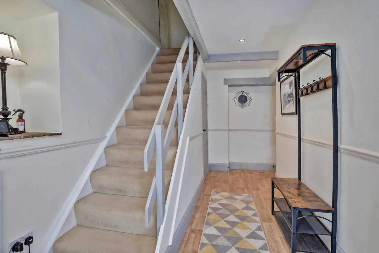 Holiday home Finest Retreats - Cloggers Cottage Darley United Kingdom