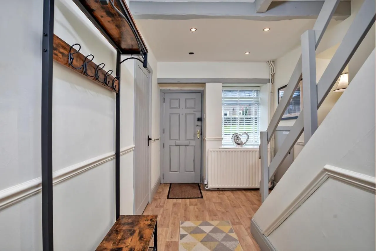 Finest Retreats - Cloggers Cottage Darley United Kingdom