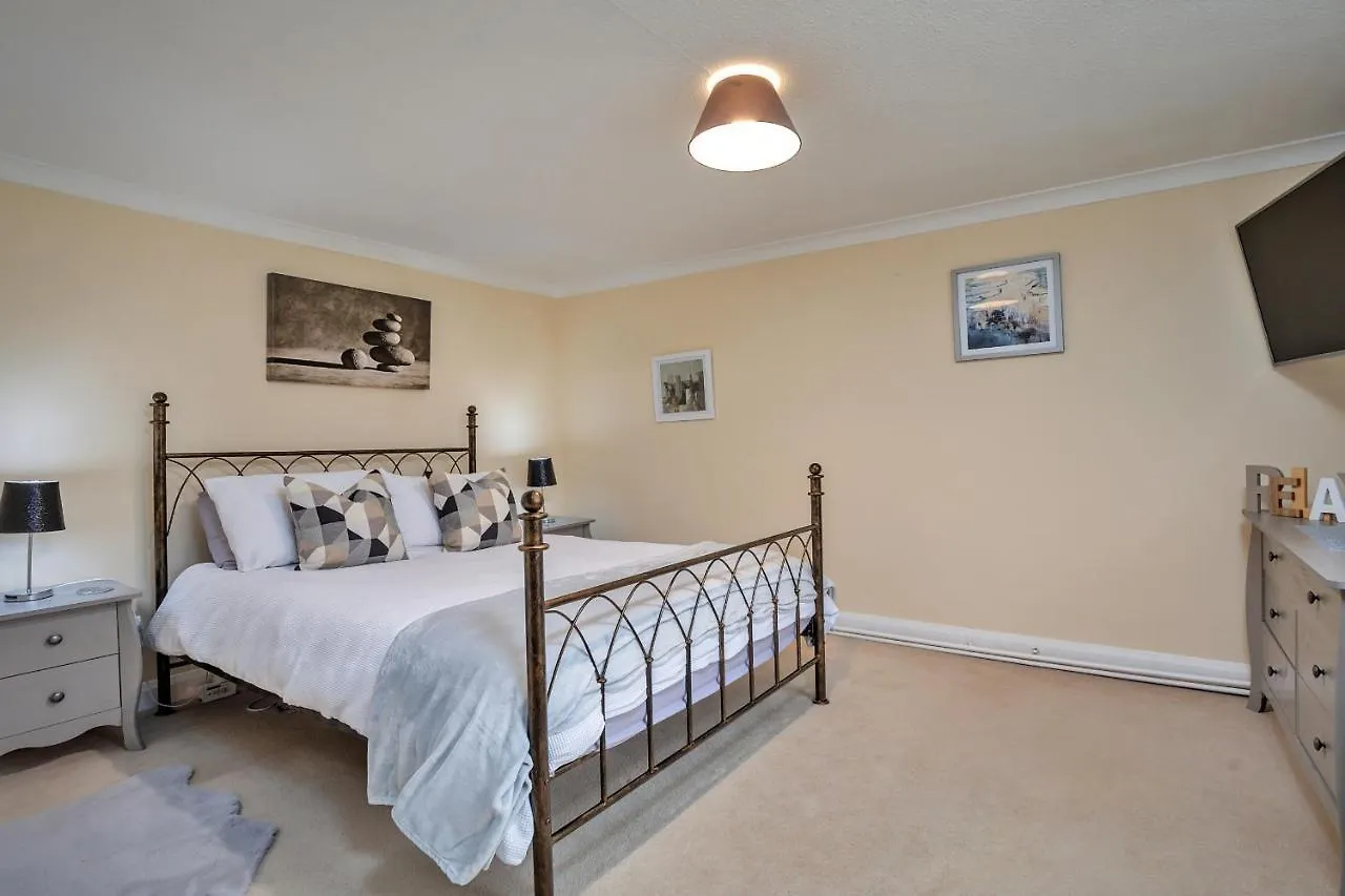 Finest Retreats - Cloggers Cottage Darley 0*,  Egyesült Királyság